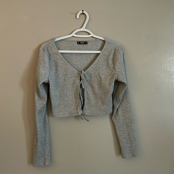 SHEIN Grey Long Sleeve front Tie - Picture 4 of 6